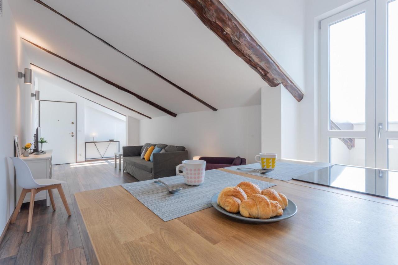Mansarda Svizzera By Wonderful Italy Apartment Turin Bagian luar foto