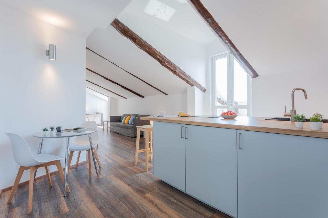 Mansarda Svizzera By Wonderful Italy Apartment Turin Bagian luar foto
